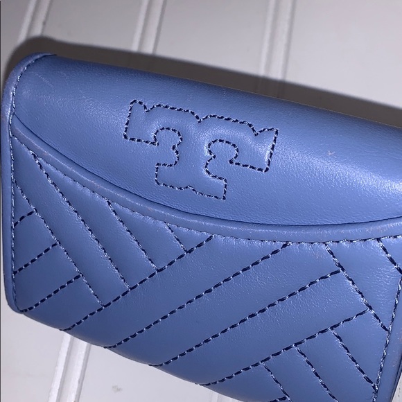 Tory Burch Quilted Small Wallet - Picture 8 of 9